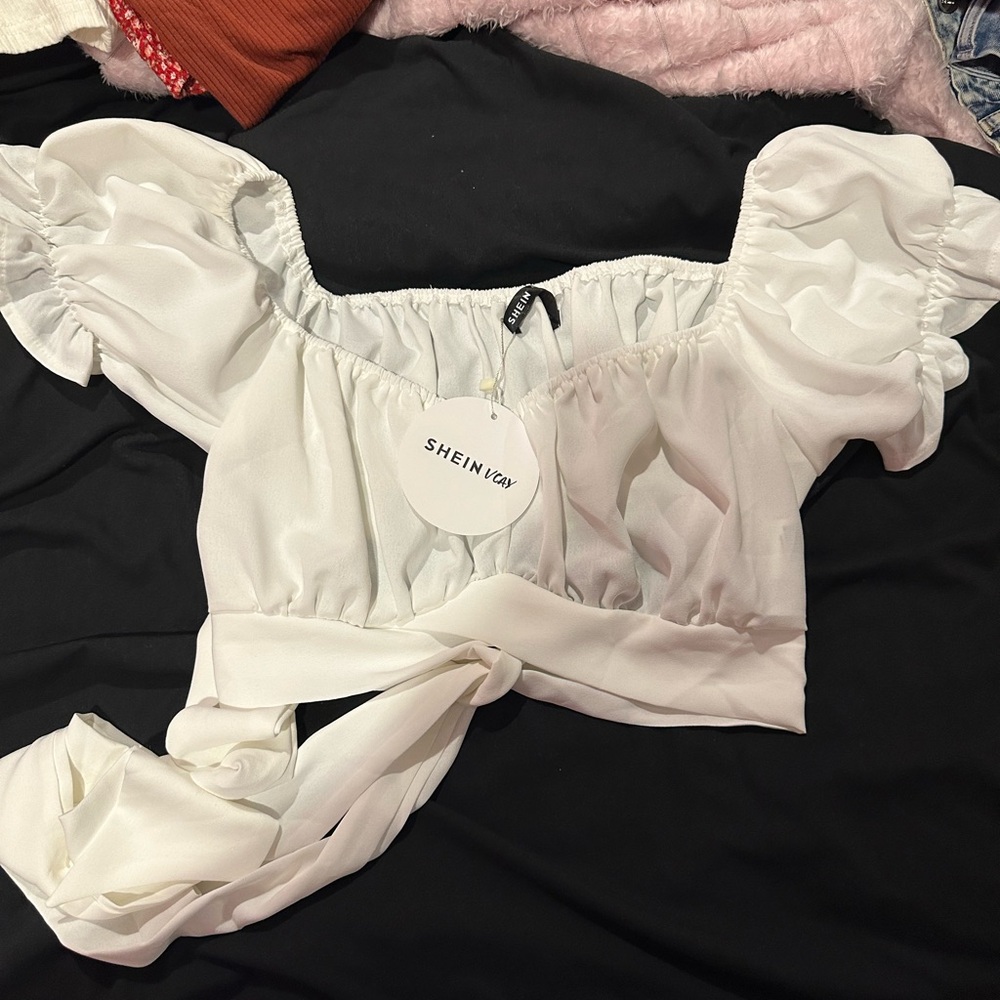 SHEIN Elegant White Puff Sleeve Blouse